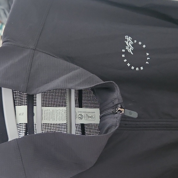 Lululemon Athletica Black Cinch-Hem Jacket - Picture 6 of 6